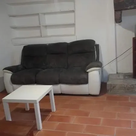 Hébergement de vacances Maison De Village Alba-la-Romaine