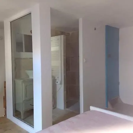 Hébergement de vacances Maison De Village Alba-la-Romaine